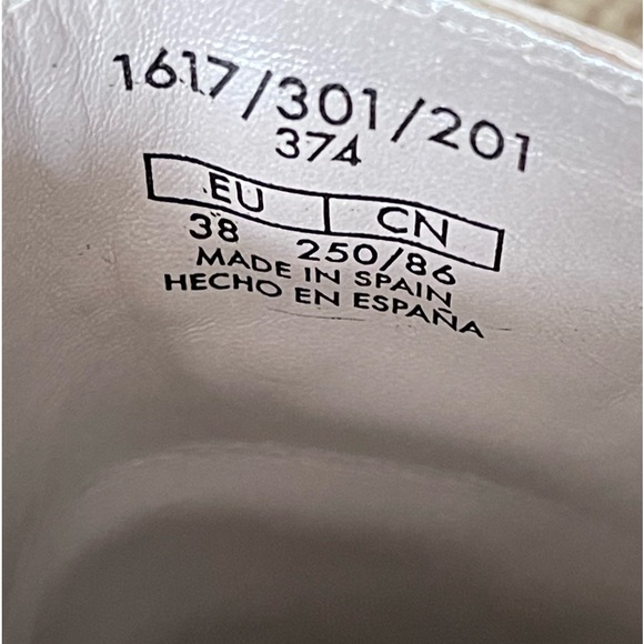 Zara Faux Snakeskin Python Flat Leather Slip On
Espadrille Mule - Picture 9 of 11